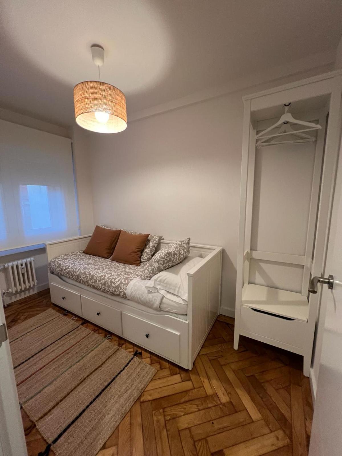 شقة Centro Gijon Cabrales 31 المظهر الخارجي الصورة